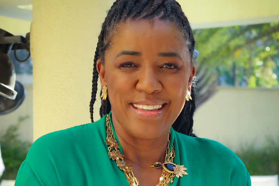 https://fundacaobutantan.org.br/assets/page-image\DNA de Lider Rachel Maia 2-6e9d99ac33936e0d.png